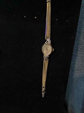 Delicate Gold-Tone Ladies Bracelet Watch